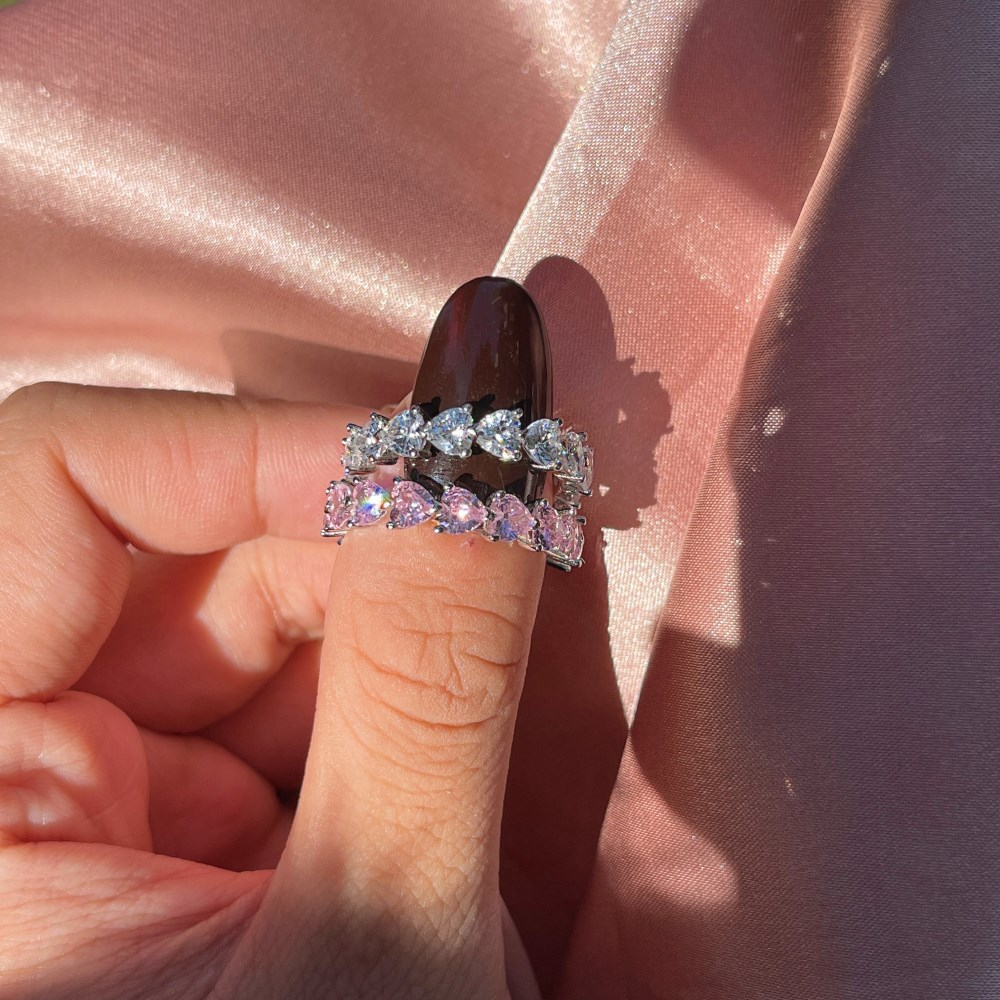Amor Infinito | Anillo de Corazones Rosado Plateado de Plata 925 con Zircones Incrustados