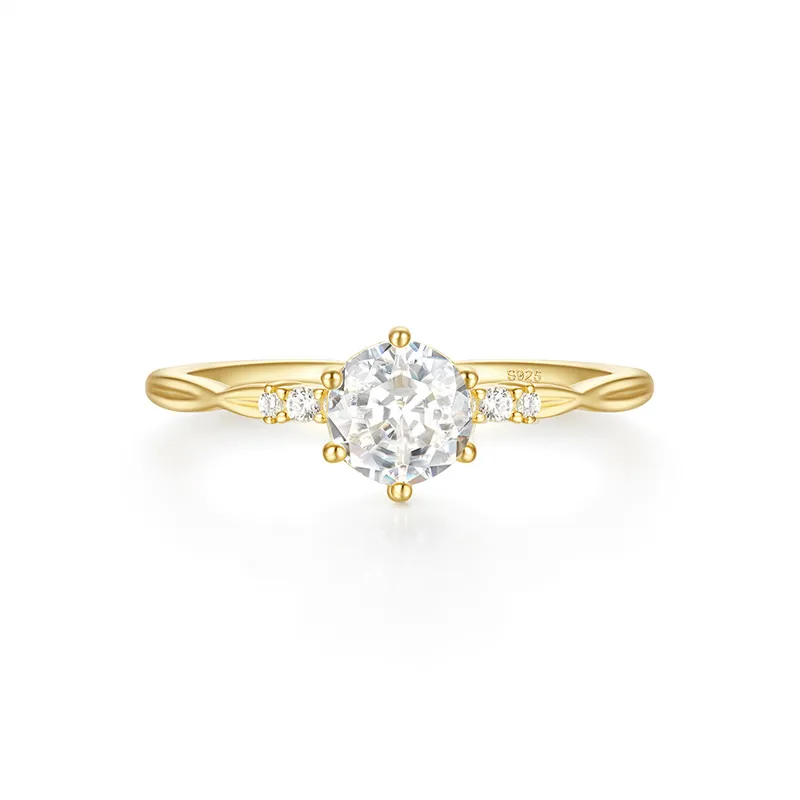 Anillo Infinito de Zircón Dorado | Dorado de Plata 925 + Enchapado de Oro de 18k + Zirconias Blancas