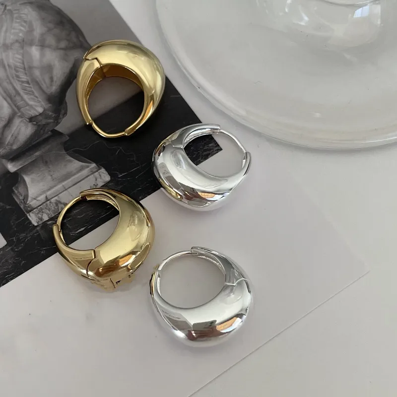Aretes Drops Bold | Plata 925 + Enchapado de Oro 18K | Dorados | Diseño Minimalista y Moderno