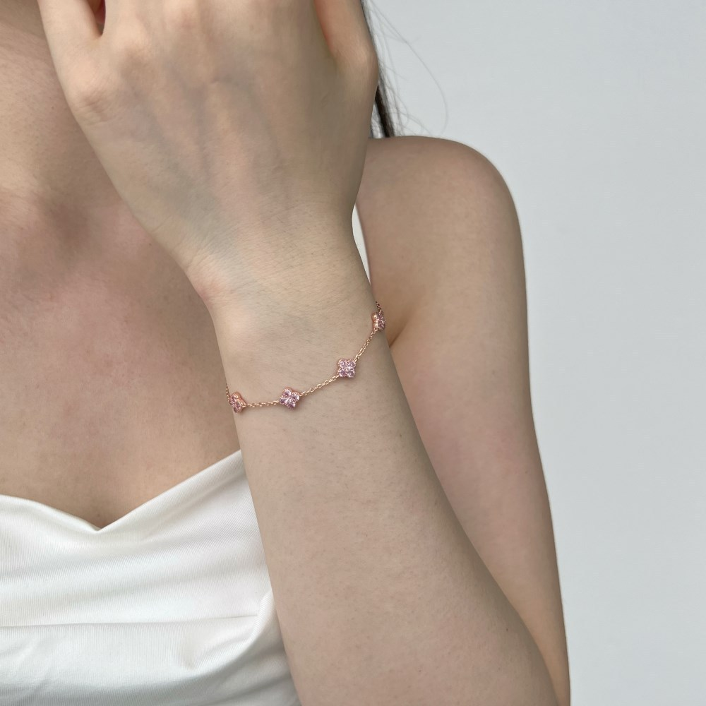 Pulsera Mini Trébol Rosé | Plata 925 + Enchapado de Oro Rosa 18K + Dijes de Zirconias Rosadas estilo Van Cleef | 16 + 5cm